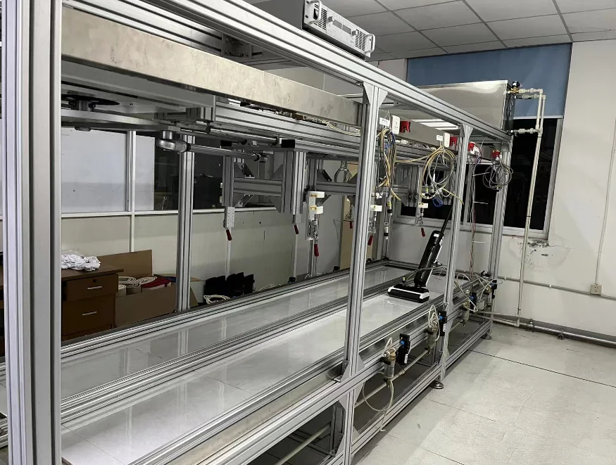 Moving bed test bench